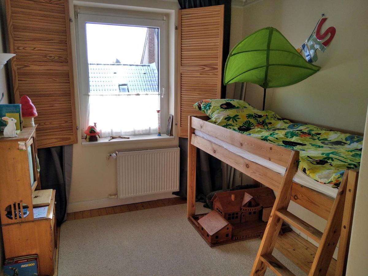 Gaestezimmer Mit Garten In Fischeln Krefeld Exteriör bild