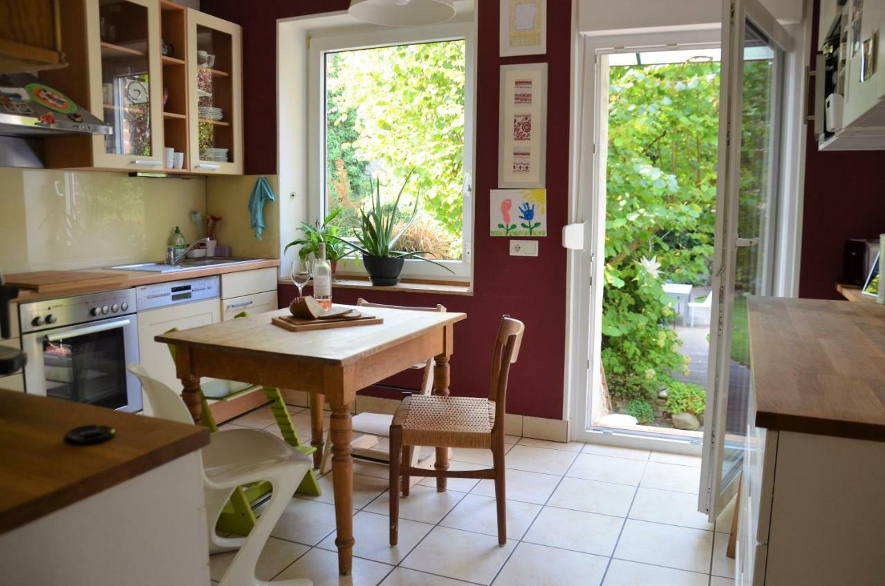 Gaestezimmer Mit Garten In Fischeln Krefeld Exteriör bild