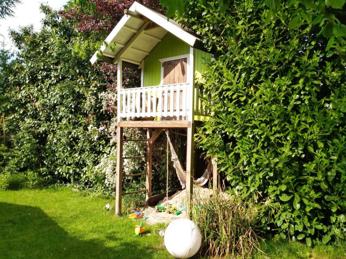 Gaestezimmer Mit Garten In Fischeln Krefeld Exteriör bild